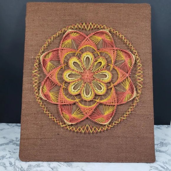 Mandala String Art Wall Decor Encased Vintage - Picture 5 of 16